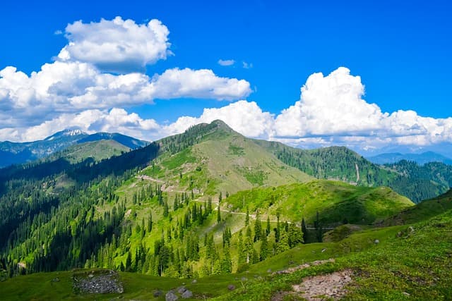Kashmir Trip 4 Night 5 Days
