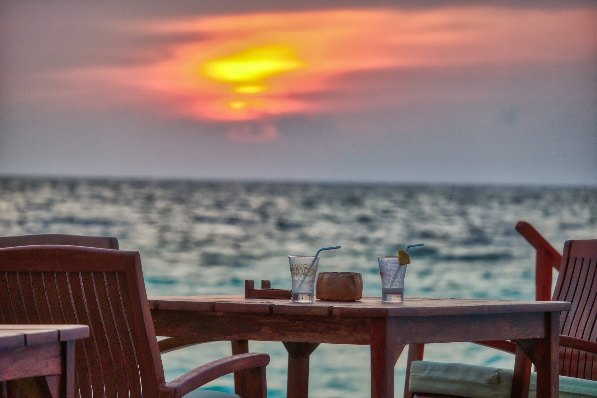 Medhufushi Island Resort -Maldives (Water Villa)