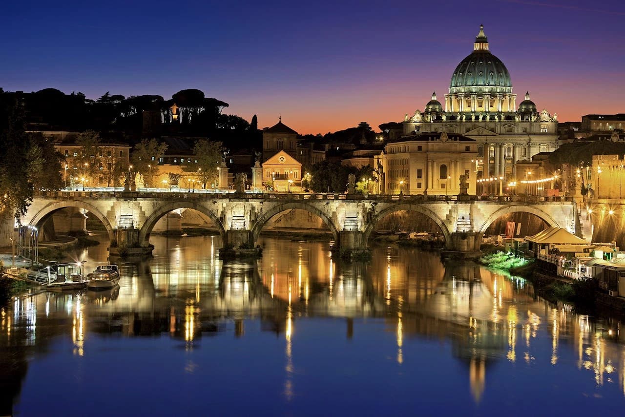 8 Nights 9 Days Exploring Europe Tour Package