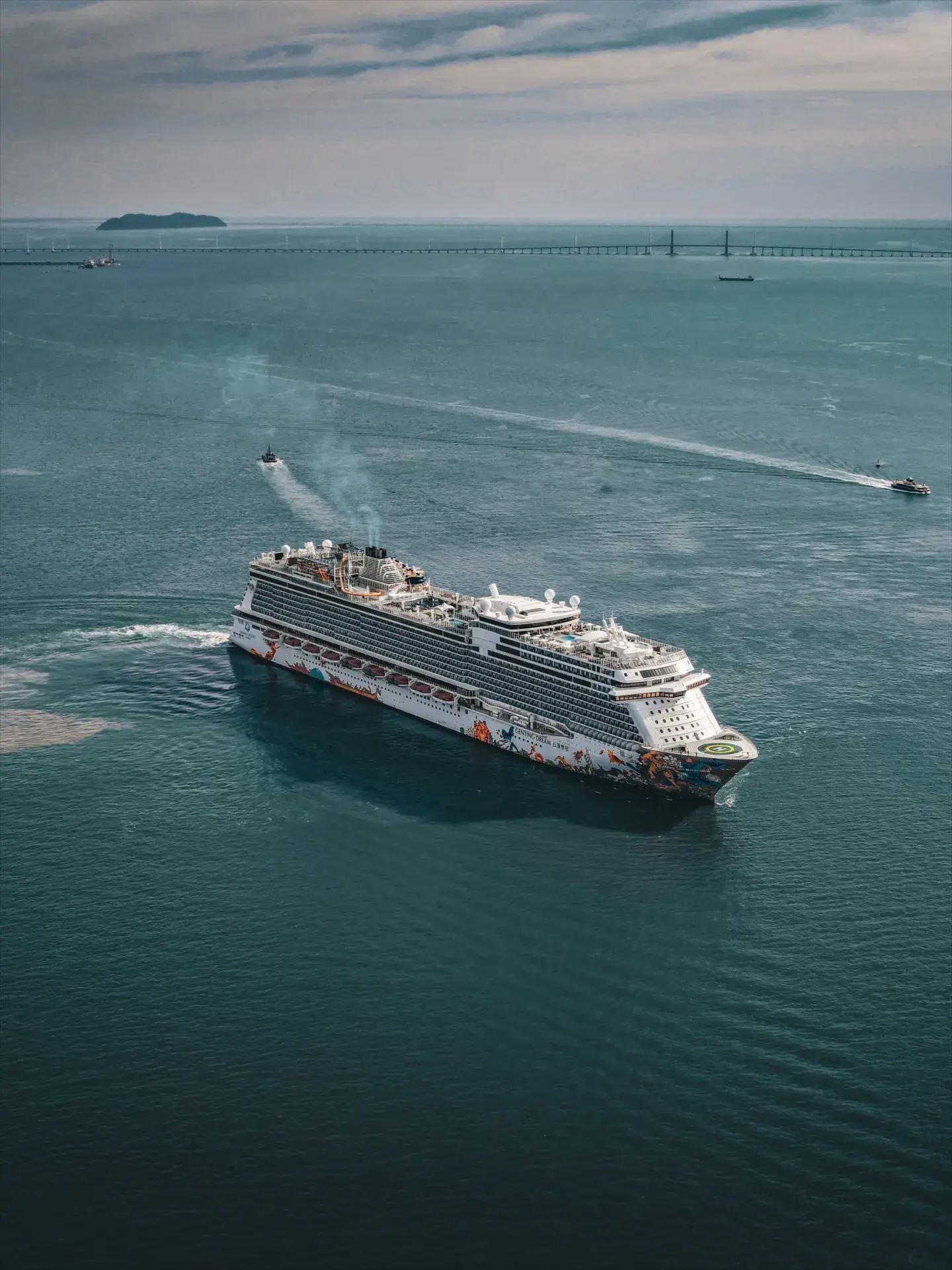 2 Nights 3 Days Genting Dream Cruise