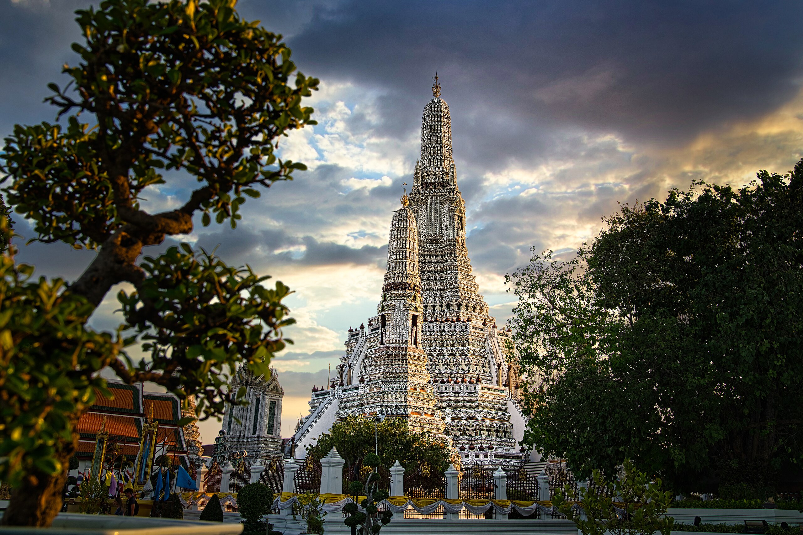 Wat Arun Ratchawararam Ratchawaramahawihan - Thailand Vacation Packages from Trivandrum