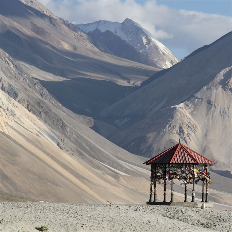 Leh Ladakh Bike Trip Package 