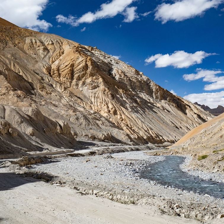 Ladakh Honeymoon Package