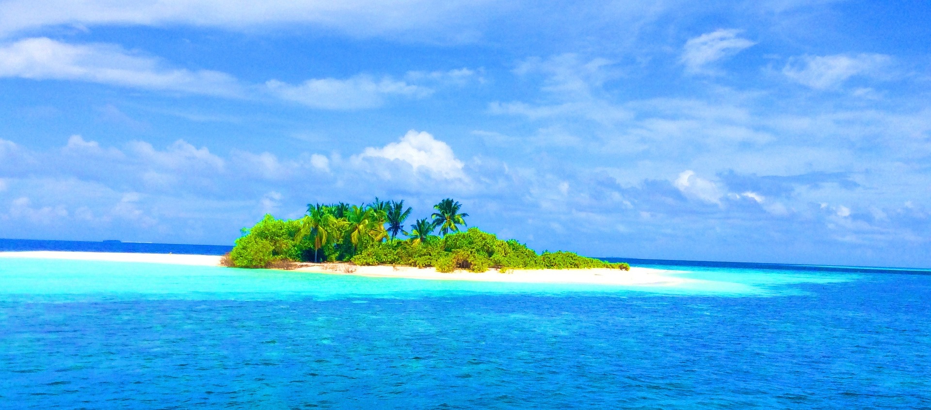 1675775751_793386-maldives-g01e53a09d_1920.jpg