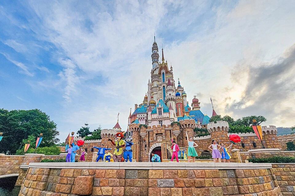 4 Nights 5 Days Hong Kong Dream Tour Package From Bengaluru