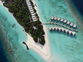 Centara Ras Fushi Resort & Spa Maldives 